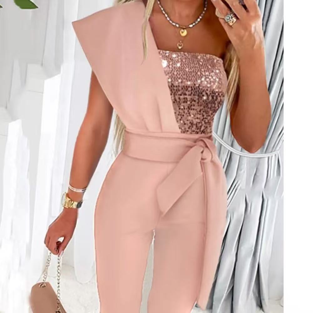 Jumpsuit damski z asymetrycznym wykończeniem i taliowanym krojem | N&W - 2