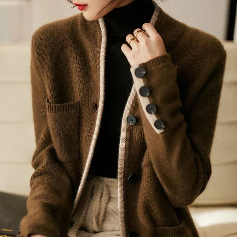 Cardigan damski z guzikami i kieszeniami | N&W - 1