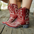 Damskie Stiefelety w Stylu Western z Blokowym Obcasem i Detalami | N&W - 1
