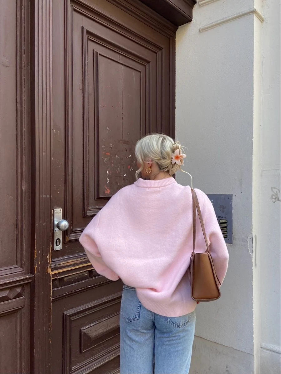 Pullover damski o oversize'owym kroju z długimi rękawami | N&W - 5