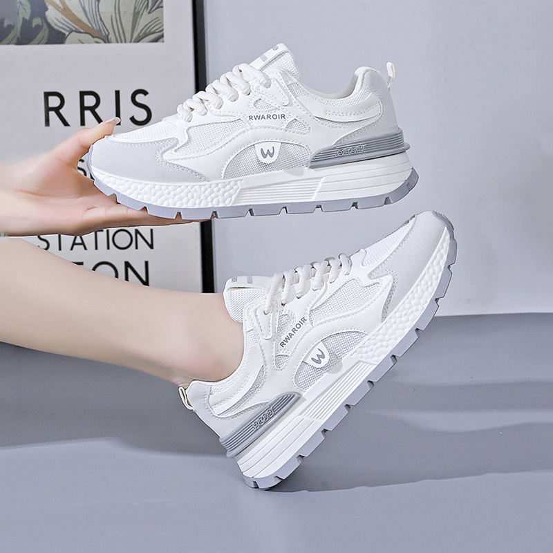 Sneakersy damskie z wyrazistą podeszwą i nowoczesnym krojem | N&W - 3