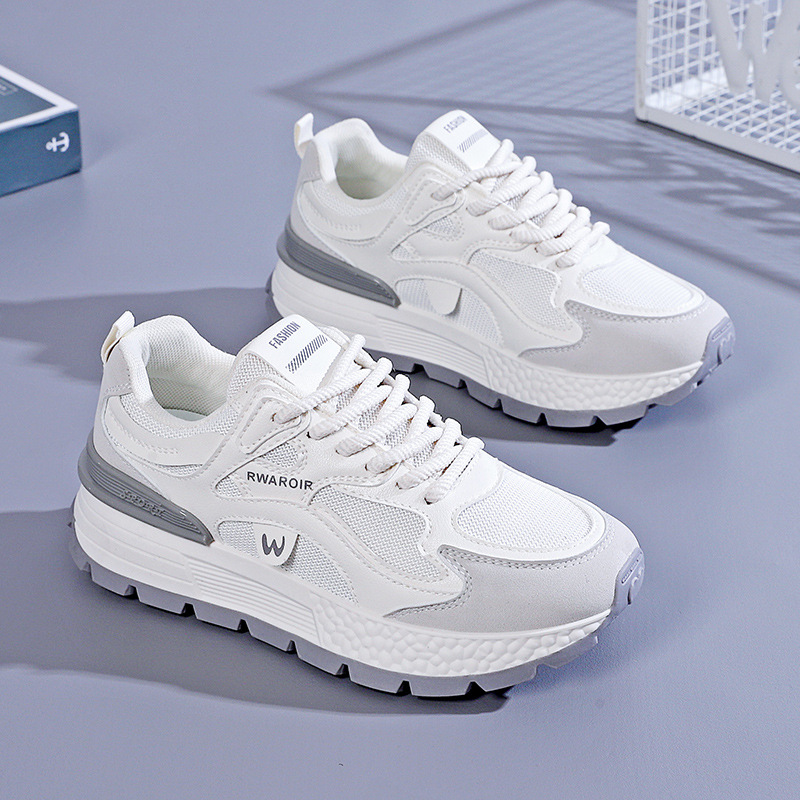 Sneakersy damskie z wyrazistą podeszwą i nowoczesnym krojem | N&W - 4