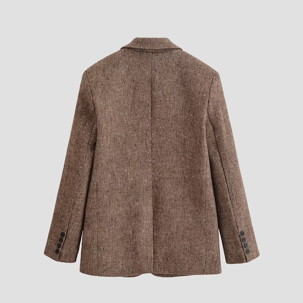Blazer damski z klasycznymi klapami i kieszeniami | K&M - 2 - Krawczykmoda