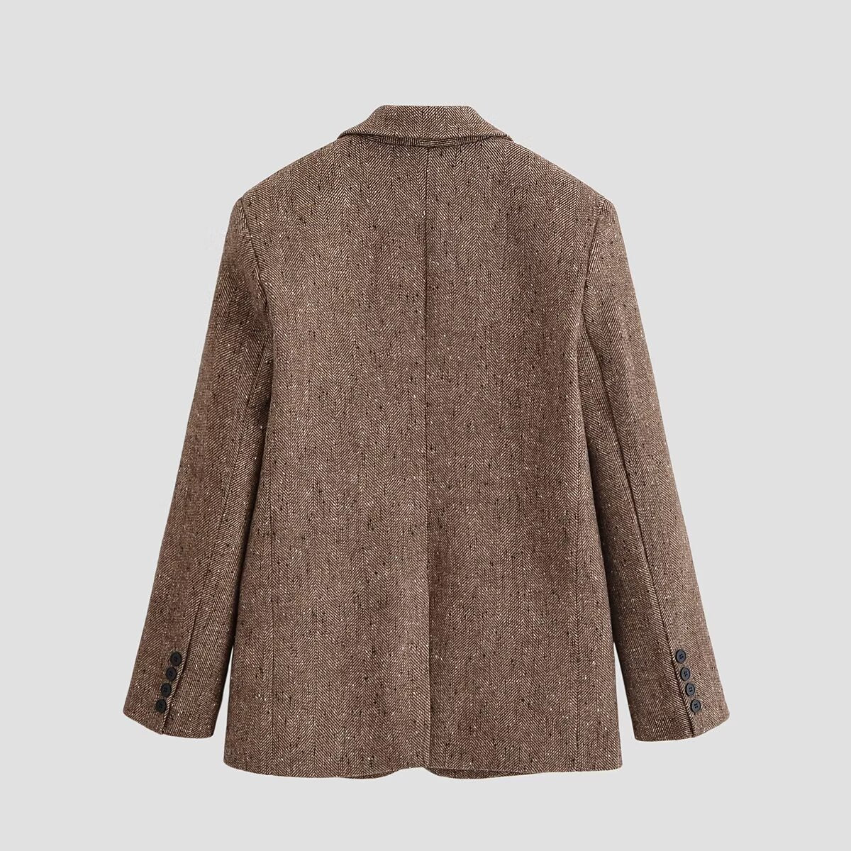 Blazer damski z klasycznymi klapami i kieszeniami | K&M - 2 - Krawczykmoda