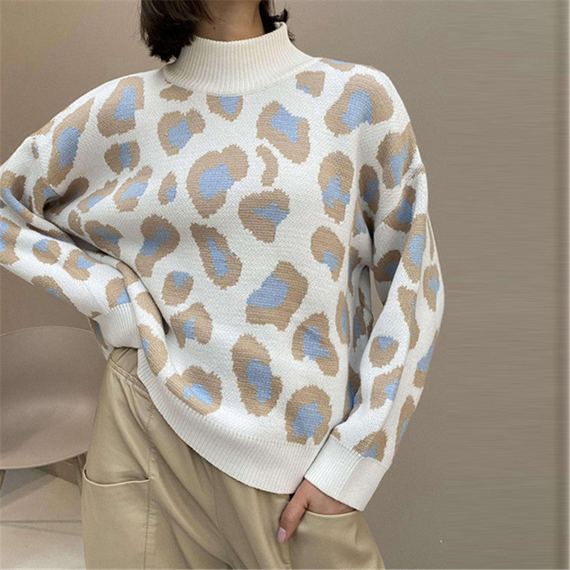 Pullover Damski z Wysokim Kołnierzem i Modnym Wzorem | K&M - 1 - Krawczykmoda