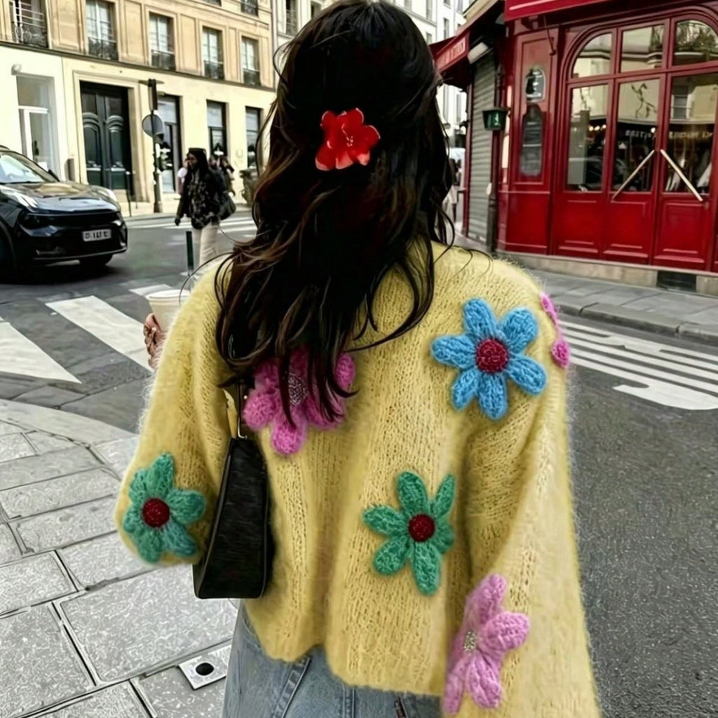Damski kardigan z efektownymi aplikacjami | K&M - 3 - Krawczykmoda